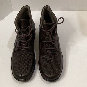 Propet leather shoes women size 8